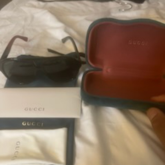 I have no use for the glasses. - Picture 1 of 5